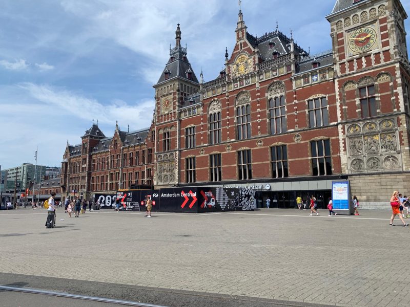AMSTERDAM CENTRAL AMSTERDAM CENTRAL